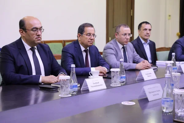 Китайские производители брендовой обуви откроют свои производства в Узбекистане