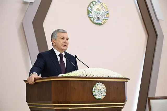 Ўзбекистон Президенти қашшоқлик даражаси 5,8% гача, ишсизлик эса 4,8% гача камайишини эълон қилди