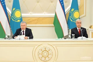 Ўзбекистон ва Қозоғистон етакчилари самарали музокаралар якунларини сарҳисоб қилдилар