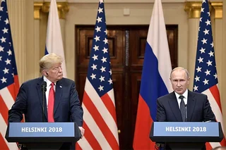 Путин и Трамп провели телефонный разговор
