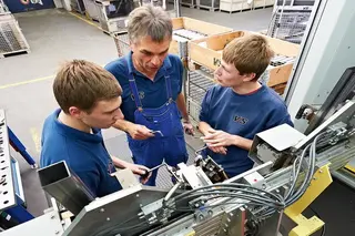 A dual form of education to be introduced in the vocational education system