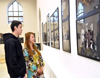 Photo exhibition starts in Uzbek capital