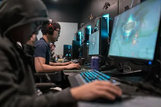 В новой версии 2.2 в PUBG MOBILE появились тропическая карта «Nusa», новый игровой режим, обновления для «Erangel» и масса нового контента