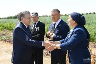 Президент встретился с земледельцами в Касане