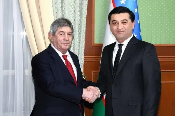 Foreign Minister of Uzbekistan receives the Ambassador of Azerbaijan