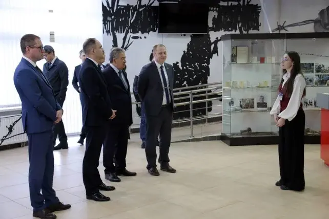 Uzbekistan Delegation Studies Belarus Nuclear Energy Expertise