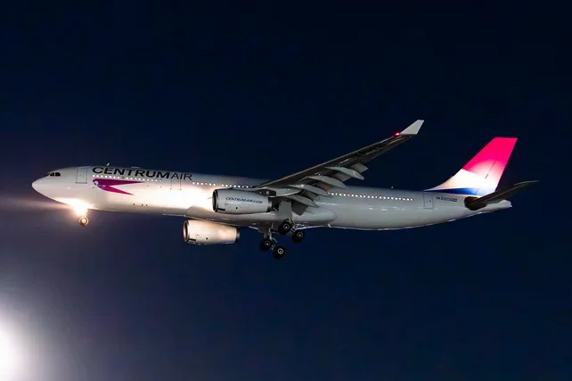 Centrum Air парки яна бир кенг фюзеляжли Airbus A330-300 билан тўлдирилди