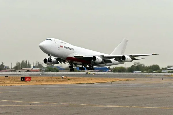 The first plane of the cargo airline My Freighter was met at the Tashkent airport