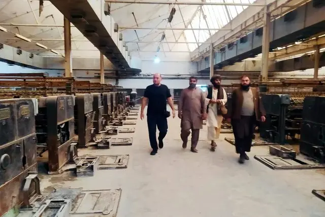 O‘zbekiston va Afg‘oniston to‘qimachilik korxonalarini tiklash ishlarini boshladi