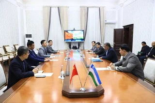 Farg‘ona viloyati CMIE kompaniyasi bilan quvvati 2–5 GVt bo‘lgan shamol energetikasi loyihasini muhokama qildi