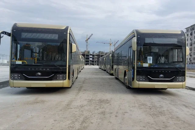 Samarqand shahriga yana 8 ta elektrobus olib kelindi
