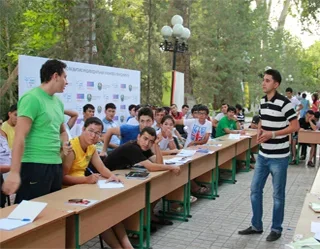 Representatives of Kelajak Ovozi information rooms undergo training