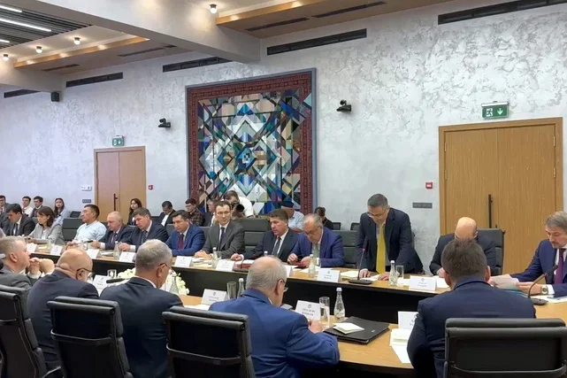 В Ташкенте проходит конференция аналитических центров стран-участниц СНГ