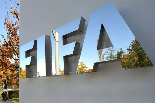 ФИФА планирует продать долю в компании по управлению турнирами