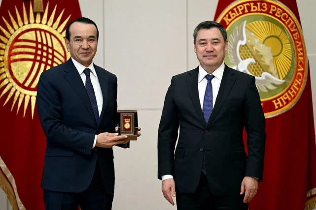 Ozodbek Nazarbekov awarded the title of "People’s Artist of the Kyrgyz Republic"