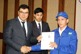 First technical interns from Uzbekistan head to Japan