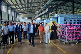 Angrenda poliester iplar ishlab chiqarish yo‘lga qo‘yildi