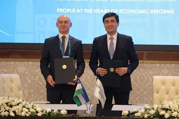Asia Alliance Bank подписал меморандум с Raiffeisen Bank International AG