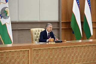 Prezident toʻqimachilik sanoatini qoʻllab-quvvatlash boʻyicha “100 kunlik harakat”ni eʼlon qildi