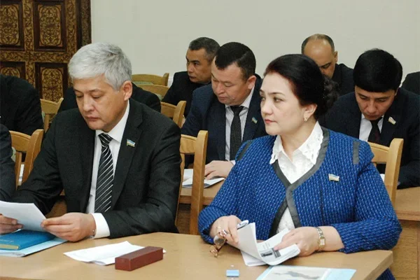 UzLiDeP faction discussed topical issues