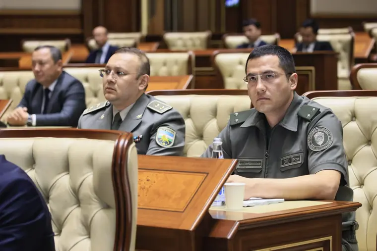 Сенат одобрил новый закон о пенсиях военнослужащих