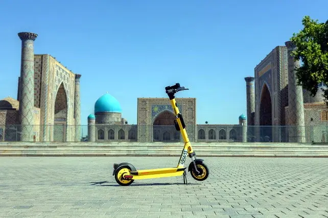 Yandex Uzbekistan Самарқанд ва Бухорода электросамокатлар ижараси хизматини йўлга қўймоқда