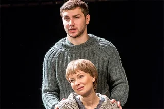 Новогодняя премьера на сцене ГАБТа: «Пять вечеров» Павла Сафонова
