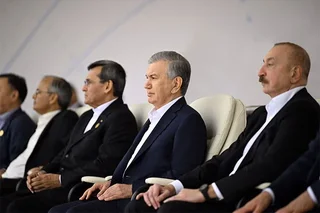 O‘zbekiston Prezidenti IHT sammitining madaniy tadbirlarida ishtirok etdi