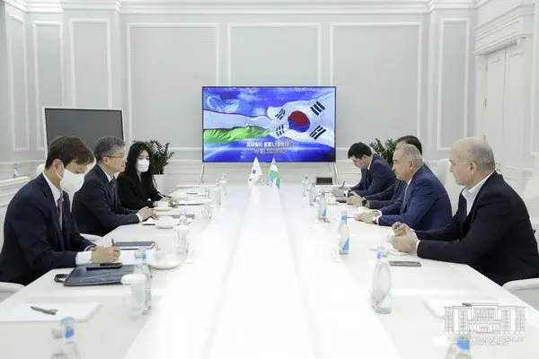 Tashkent mayor holds meeting with the Ambassador of the Republic of Korea