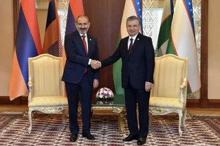 Mirziyoyev Congratulates Pashinyan on Election Victory