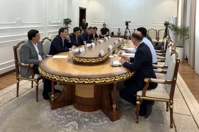 Syrdarya Discusses New Investments with Chinese Firm