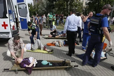 Ten people killed at Moscow subway accident