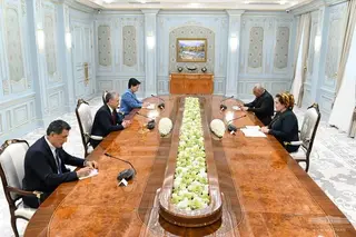 President of Uzbekistan notes the importance of enhancing inter-parliamentary cooperation with Turkmenistan