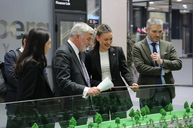 Buyuk Britaniya savdo vakili lord Olderdays Oʻzbekistonga tashrif buyurdi: savdo va investitsiya aloqalarini chuqurlashtirish yoʻlida