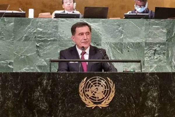 The reconstruction of Afghanistan's economy should become a common priority of the international community