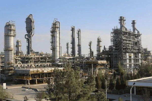 Natural gas is deeply processed and supplied to the domestic market