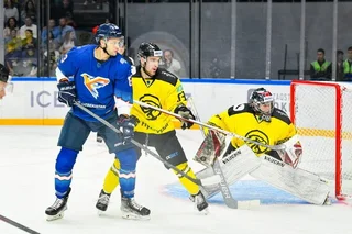 In the first home match of the 2023-2024 season, the Humo hockey club wins with a score of 3:0