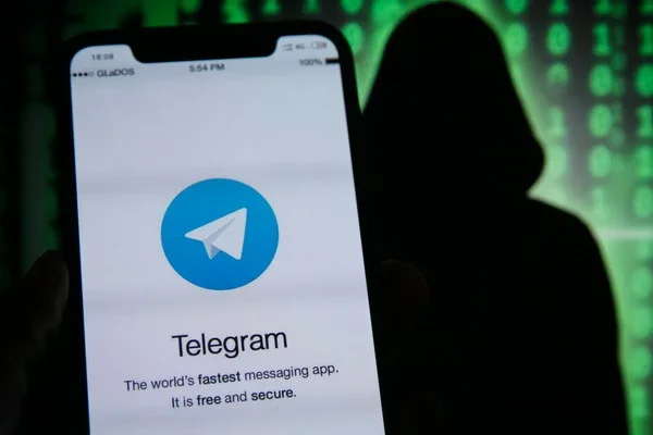 Man arrested on charges of fraud on Telegram messenger