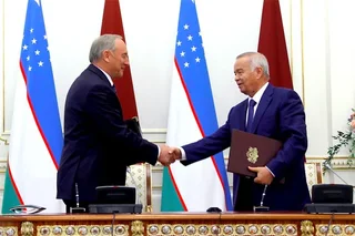 Президент Узбекистана утвердил соглашение с Латвией