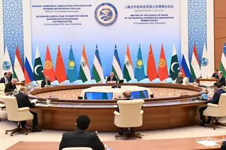 The Council of Heads of SCO Member States held a meeting in narrow format