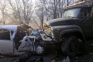 Jizzax viloyatida Matiz va yuk mashinasi to‘qnashuvi natijasida uch kishi halok bo‘ldi