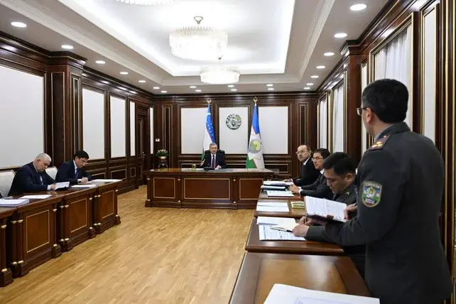 Мамлакатимиз мудофаа қобилиятини мустаҳкамлаш масалалари муҳокама қилинди