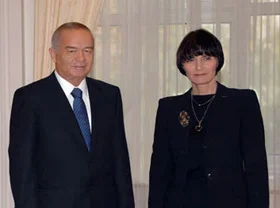 Head of the FDFA visits Uzbekistan