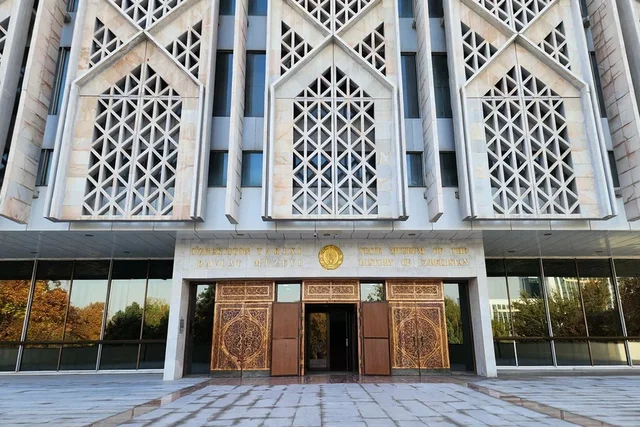Uzbekistan History Museum Reopens After Renovation