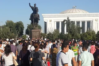 В Узбекистане снижается рождаемость