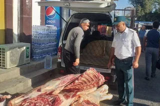 Employees of the Internal Affairs Directorate of Navoi region prevented the sale of unsuitable meat products