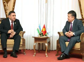 Ilgizar Sobirov holds talks with speaker of Kyrgyz parliament