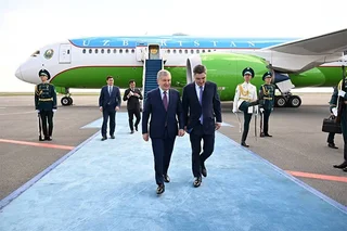 Мирзиёев прибыл в Астану с рабочим визитом