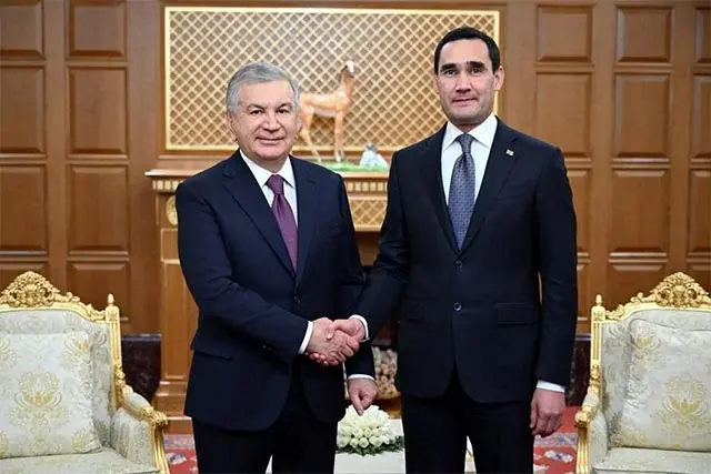 Oʻzbekiston va Turkmaniston Prezidentlari koʻp qirrali hamkorlikni yanada kengaytirishga qatʼiy intilishni tasdiqladilar