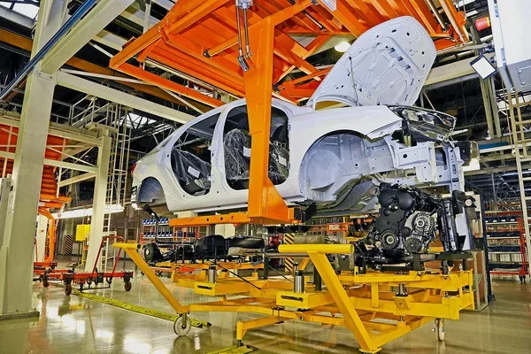 Минпромторг оценит проект сборки Lada Vesta в Узбекистане с учетом спроса и комплектующих